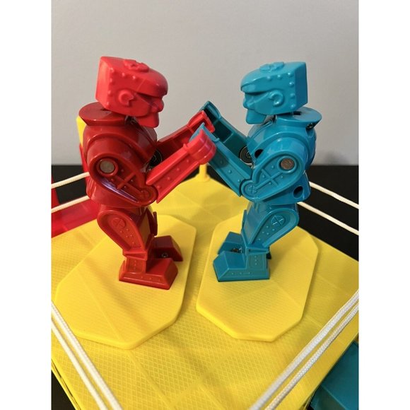 Rockem Sockem Robots Game Mattel 2018 Classic Boxing Toy Game, - Picture 9 of 9